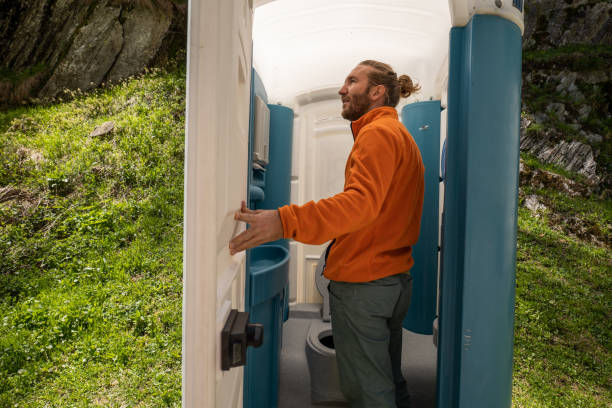 Best Sanitation services for porta potties  in Moss Point, MS