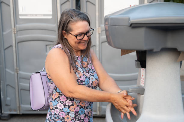 Best Porta potty rental near me  in Moss Point, MS